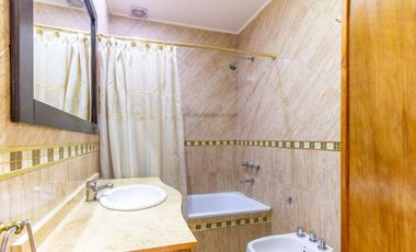 Casa Venta 3amb 2dorm comedor diario, cochera, baño, toilette, Lavadero, Parrilla, Terraza y Patio