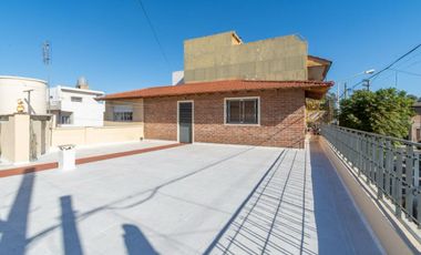 Casa Venta 3amb 2dorm comedor diario, cochera, baño, toilette, Lavadero, Parrilla, Terraza y Patio