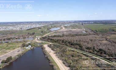 Lote en venta en los canales de Puerto Nizuc