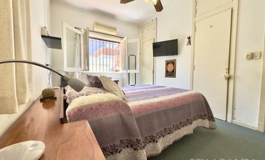CASA VENTA VICENTE LÓPEZ 5 AMBIENTES JARDÍN COCHERA