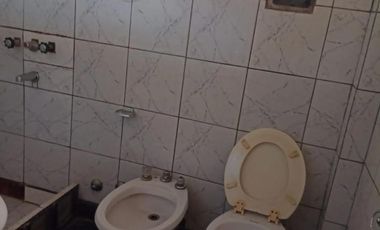 CASA 3 AMB. A RECICLAR LOTE 8,66 x 30M