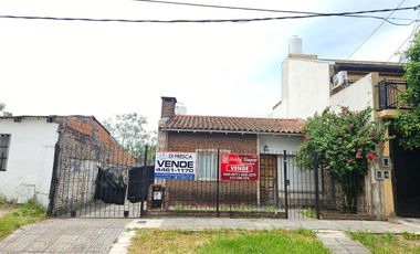 CASA 3 AMB. A RECICLAR LOTE 8,66 x 30M