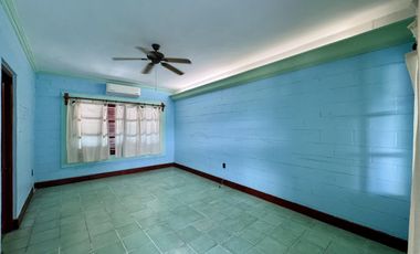 Casa en Venta Fracc. Joyas de Mocambo
