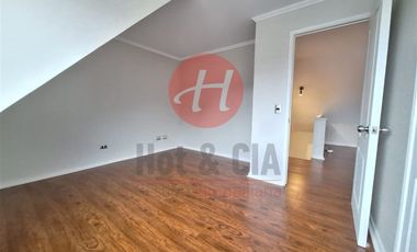 Casa en Arriendo en Avda las Encinas