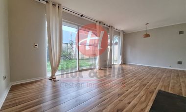 Casa en Arriendo en Avda las Encinas