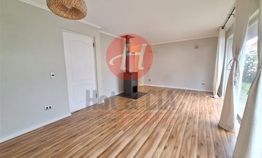 Casa en Arriendo en Avda las Encinas