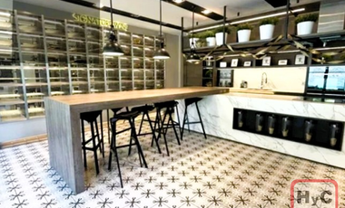 En Venta Depto 2 D / 2 B con 2 estacionamientos y 1 bodega