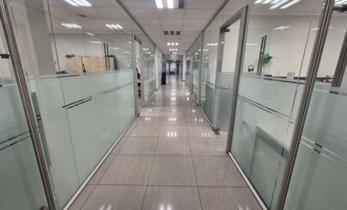 Oficina 100% Funcional: Módulos, Privados, Salas y Comedor