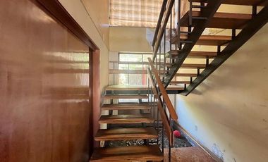 SE ARRIENDA OFICINA/ CLINICA / LOCAL EN 1 Ote 1565