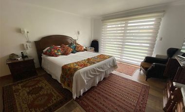 SE VENDE EXCLUSIVA CASA CENTRAL EN CURICO, 400 M2