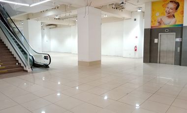 SE ARRIENDA EDIFICIO COMERCIAL 4 PISOS , 6642 m2