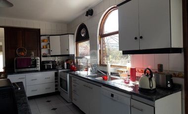 Casa en Venta en La Lomita, Anglo American International School