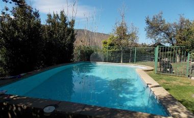 Casa en Venta en La Lomita, Anglo American International School