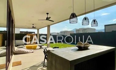 Casa en Arriendo en Piedra Roja