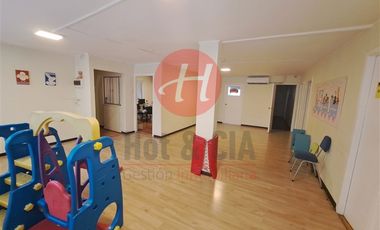 Oficina en Venta en Javiera Carrera