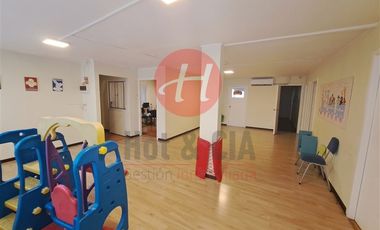 Oficina en Venta en Javiera Carrera
