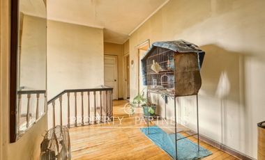 Casa con gran potencial y amplio terreno en Ñuñoa