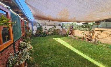 Se vende casa en Buin 5D 3B 3E: Vive con espacio y comodidad