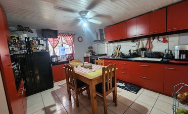 Se vende casa en Buin 5D 3B 3E: Vive con espacio y comodidad