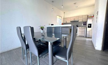 Renta casa sola semi-amueblada; Lomas Trujillo, Emiliano Zapata, Mor.