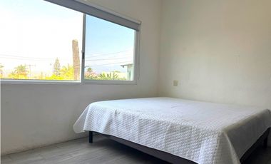 Renta casa sola semi-amueblada; Lomas Trujillo, Emiliano Zapata, Mor.