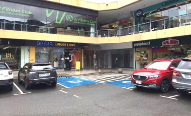 AMPLIO LOCAL COMERCIAL SAN CARLOS DE APOQUINDO