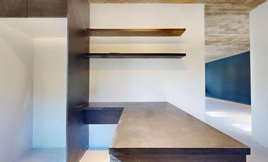 VENTA / Excelente casa estilo moderno sobre calle Leñatero