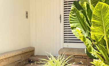 Casa con historia, cine y estilo propio en el corazón de  Lobos!