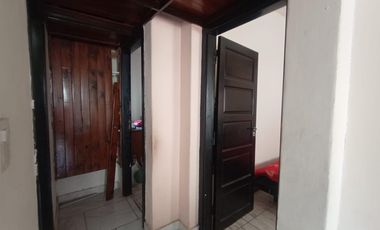 MUNRO PH A LA VENTA TRES AMBIENTES PRIMER PISO POR ESCALERA
