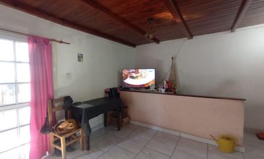 MUNRO PH A LA VENTA TRES AMBIENTES PRIMER PISO POR ESCALERA
