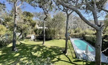 Cod 102 CATEGORIA / ALQUILER Y VENTA - Sobre línea del mar