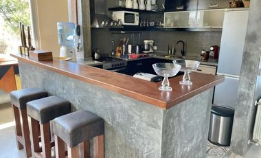 Cod 102 CATEGORIA / ALQUILER Y VENTA - Sobre línea del mar