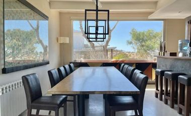Cod 102 CATEGORIA / ALQUILER Y VENTA - Sobre línea del mar
