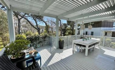 Cod 102 CATEGORIA / ALQUILER Y VENTA - Sobre línea del mar