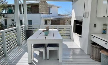 Cod 102 CATEGORIA / ALQUILER Y VENTA - Sobre línea del mar