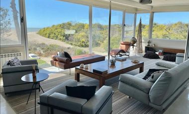 Cod 102 CATEGORIA / ALQUILER Y VENTA - Sobre línea del mar