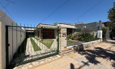 Casa en alquiler Moron