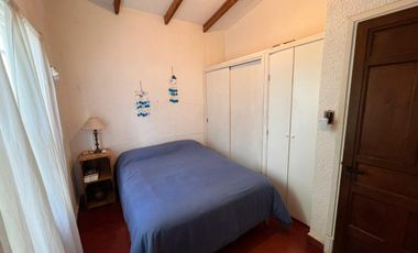 Casa en Chapadmalal sobre extenso terreno