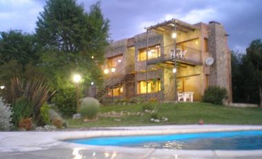 Caba&ntilde;as En Las Sierras De Cordoba, Villa Giardino