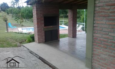 CABAÑAS EN POTRERO DE GARAY. CON PILETA,  BAJADA AL RIO