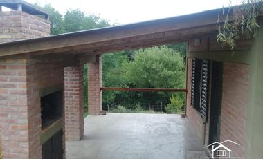 CABAÑAS EN POTRERO DE GARAY. CON PILETA,  BAJADA AL RIO