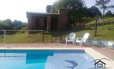 CABAÑAS EN POTRERO DE GARAY. CON PILETA,  BAJADA AL RIO