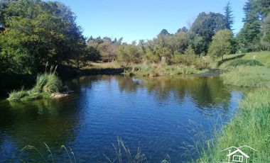 CABAÑAS EN POTRERO DE GARAY. CON PILETA,  BAJADA AL RIO