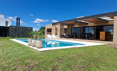 Casa en Alquiler Temporal, Puerto del Aguila