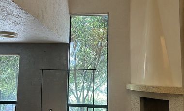 SE RENTA CASA EN VILLAS DEL BOSQUE EN LOMAS.  DE VISTA HERMOSA, CUAJIMALPA