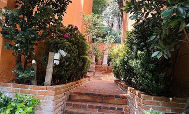 SE RENTA CASA EN VILLAS DEL BOSQUE EN LOMAS.  DE VISTA HERMOSA, CUAJIMALPA