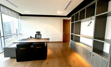 Oficina en venta en Santa Fe Infiniti center amuebladas