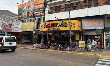 Excelente Local doble en alquiler