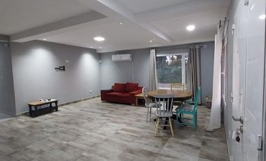 Alquiler Casa 4 dormi en Centenario zona chacras