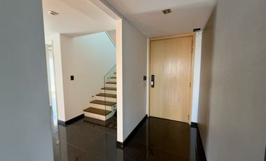 Excelente departamento en alquiler en Olivos